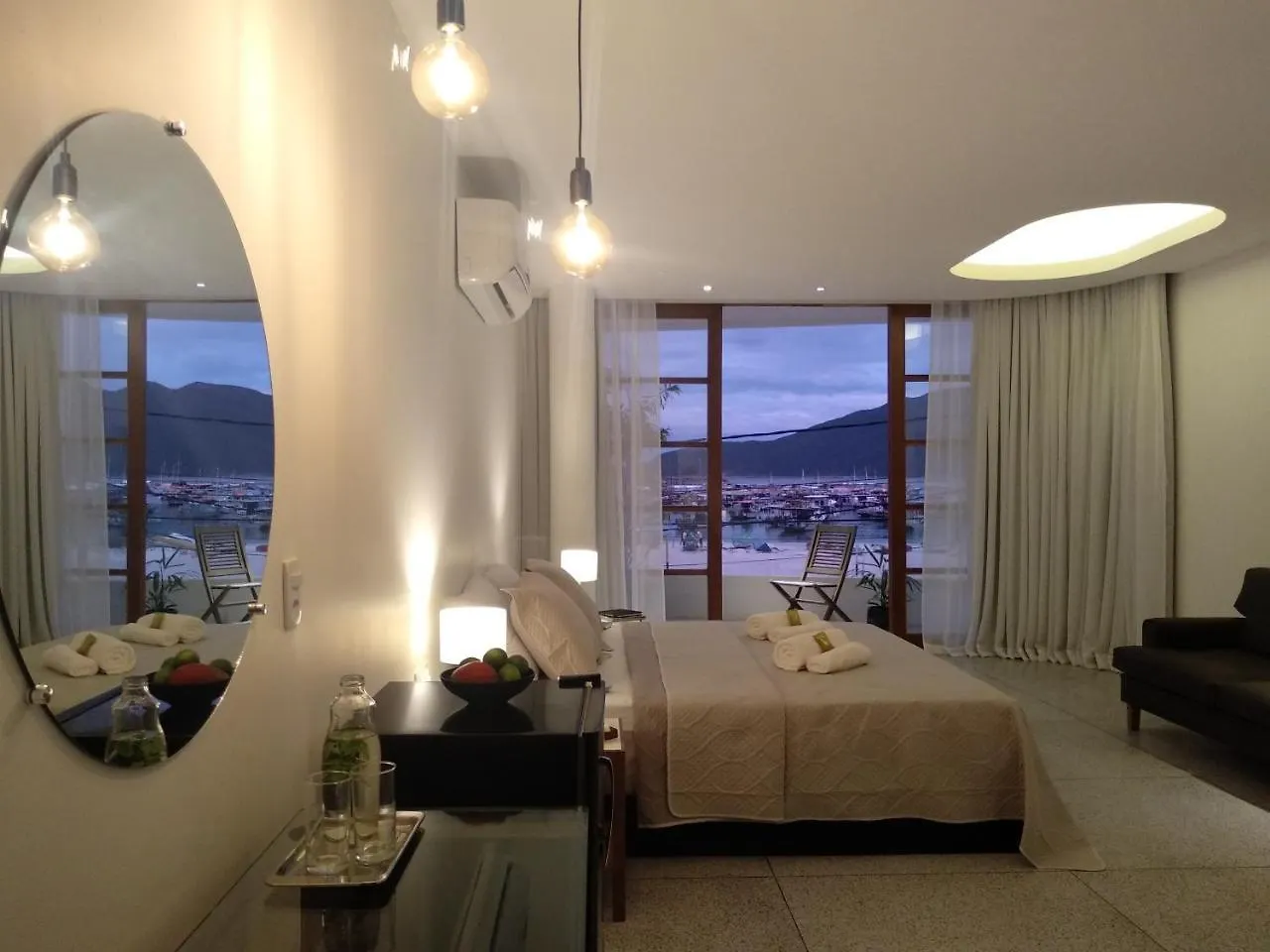 Orlanova Boutique Hotel 阿拉亚尔-杜卡布 巴西